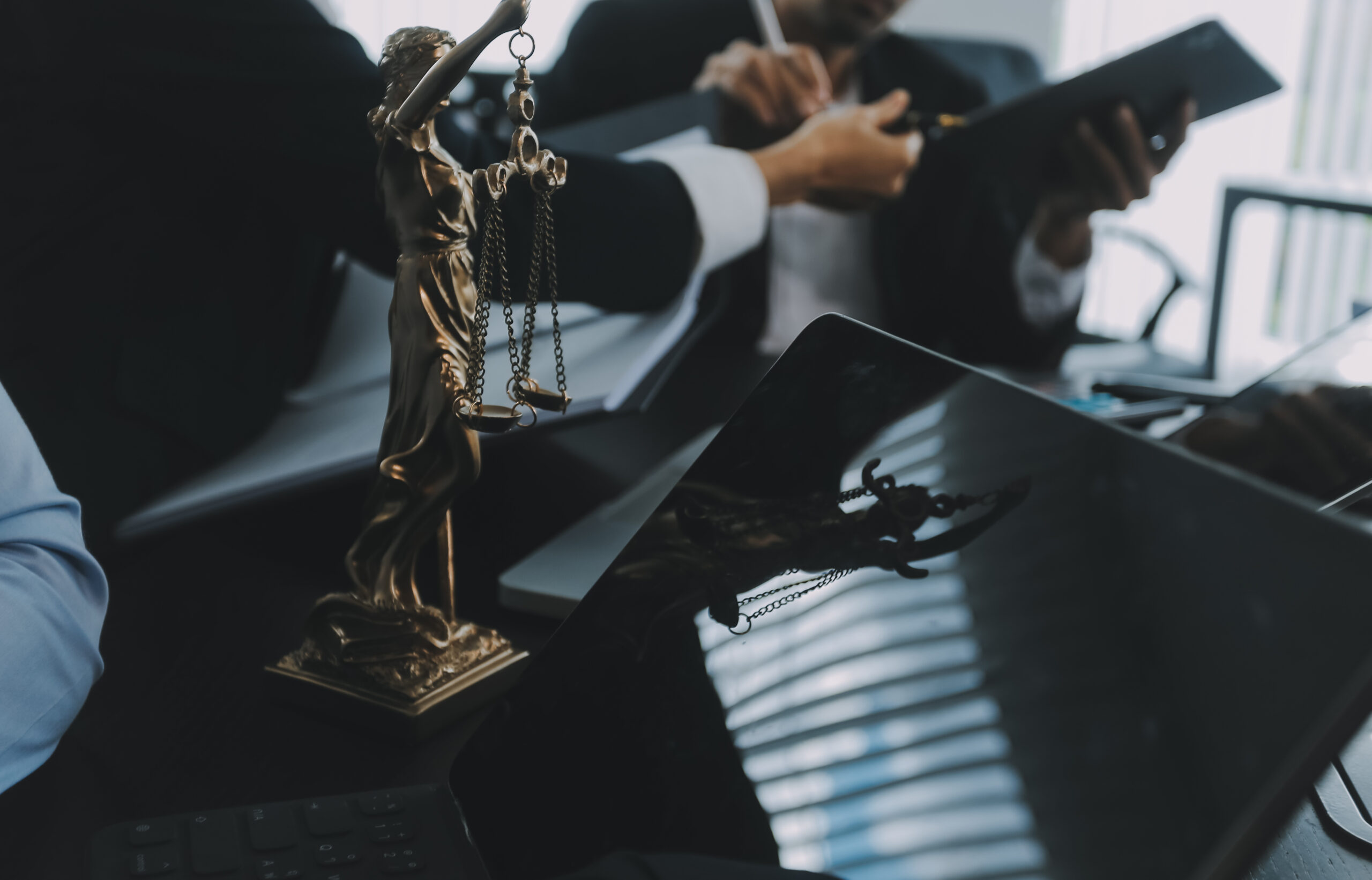 Legal and Customs Compliance Advisory